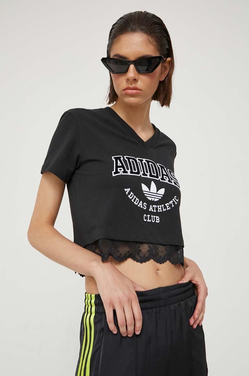 Levně Tričko adidas Originals černá barva