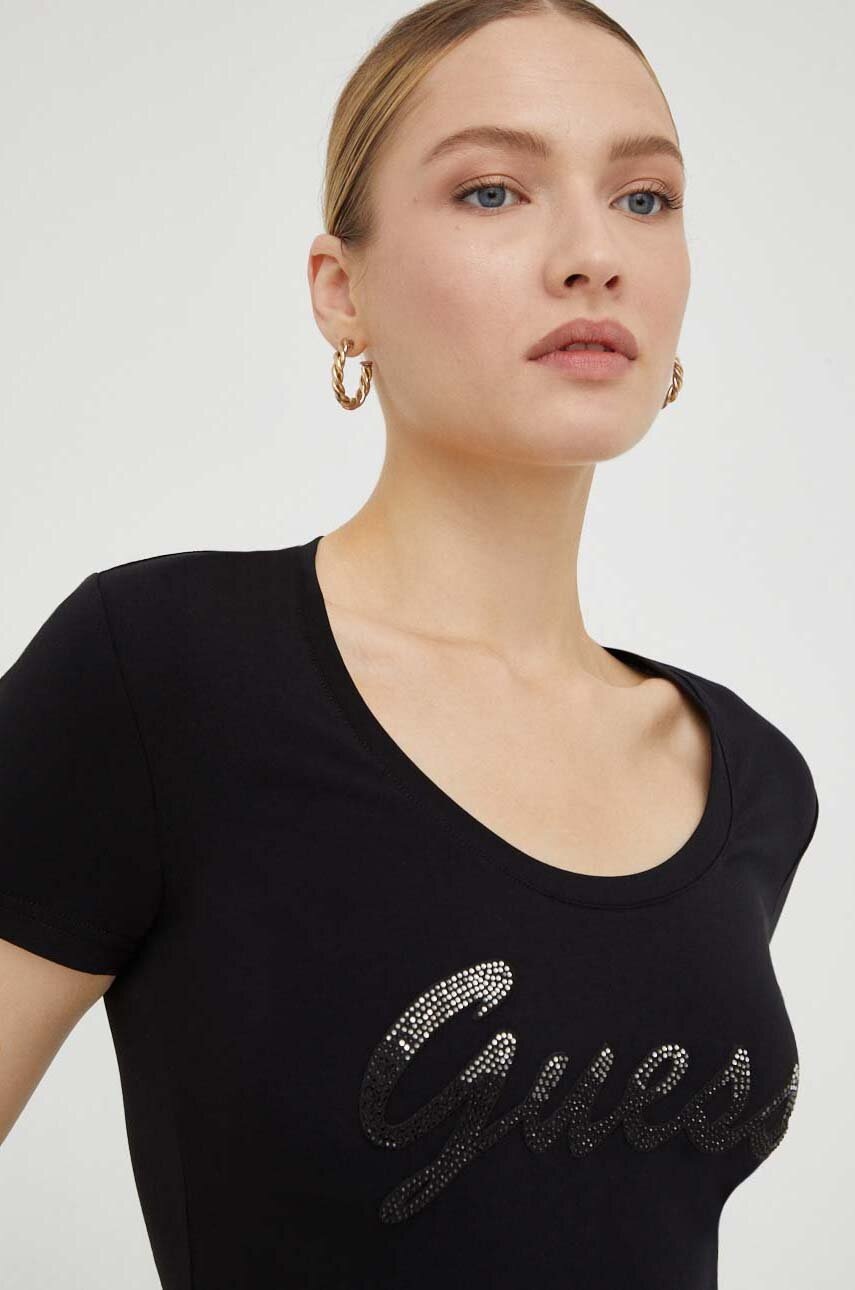 

Футболка Guess жіночий колір чорний
