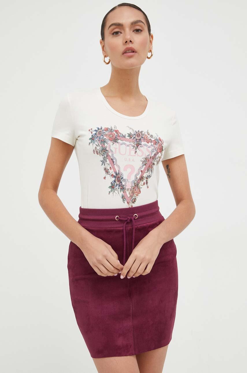 

Футболка Guess жіночий колір бежевий