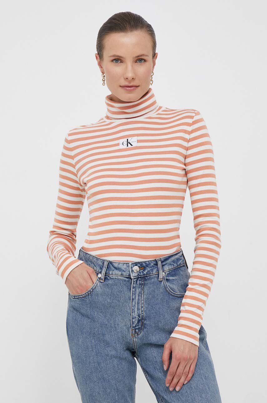 Bavlněné tričko s dlouhým rukávem Calvin Klein Jeans béžová barva, s golfem - béžová - 100 % Bavlna