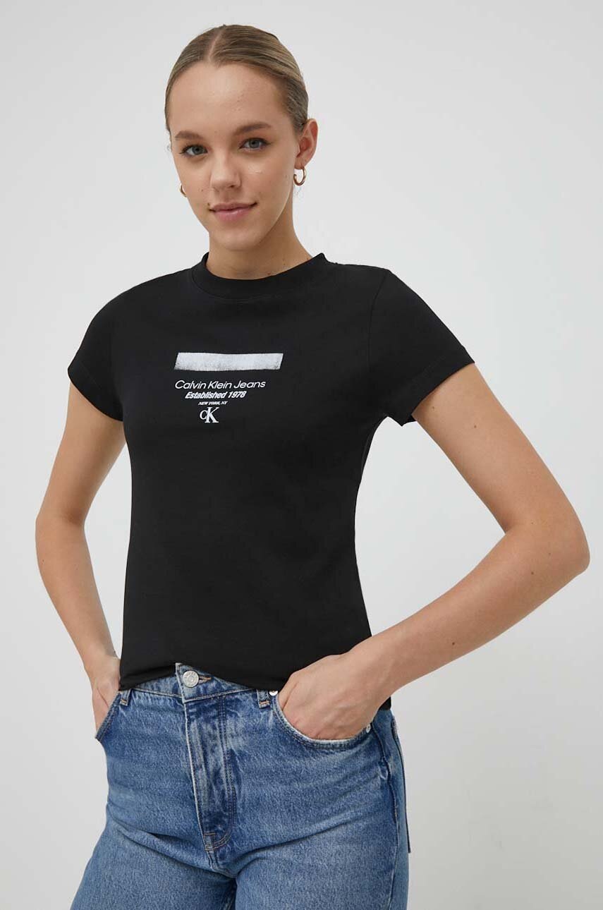 

Памучна тениска Calvin Klein Jeans в черно, Черен