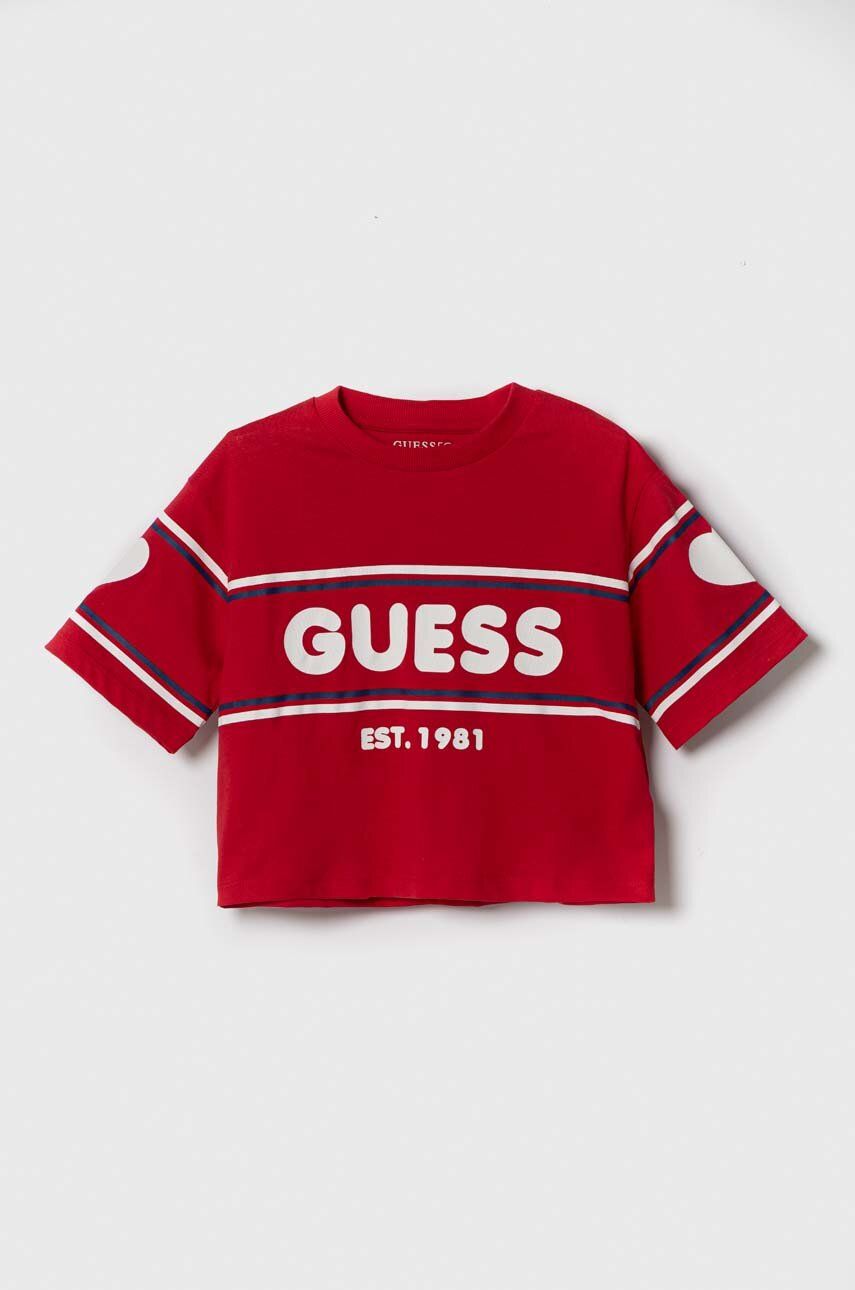 Levně Dětské bavlněné tričko Guess červená barva