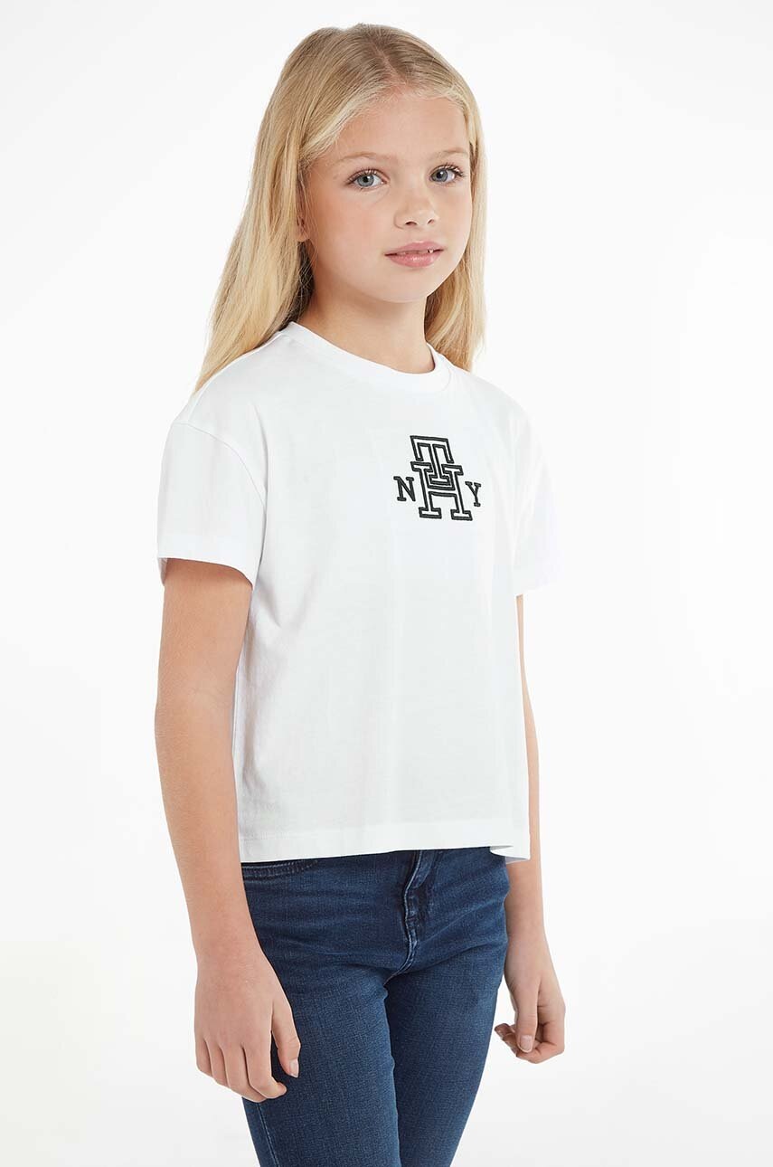 

Детска памучна тениска Tommy Hilfiger в бяло, Бял