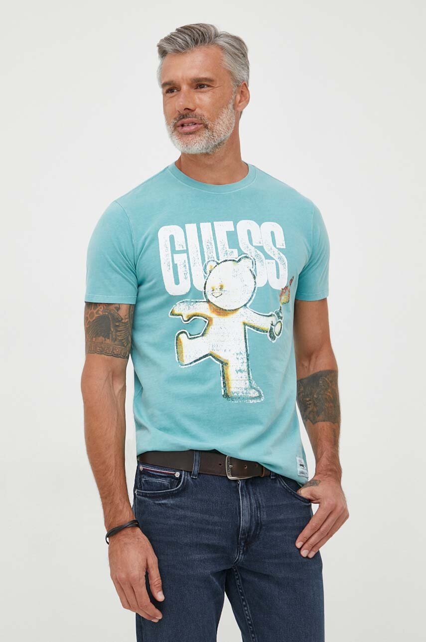 

Бавовняна футболка Guess Guess x Banksy колір бірюзовий з принтом