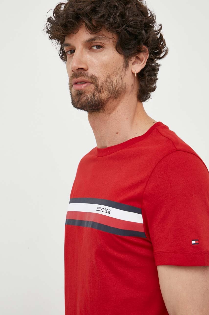 

Хлопковая футболка Tommy Hilfiger цвет красный с принтом