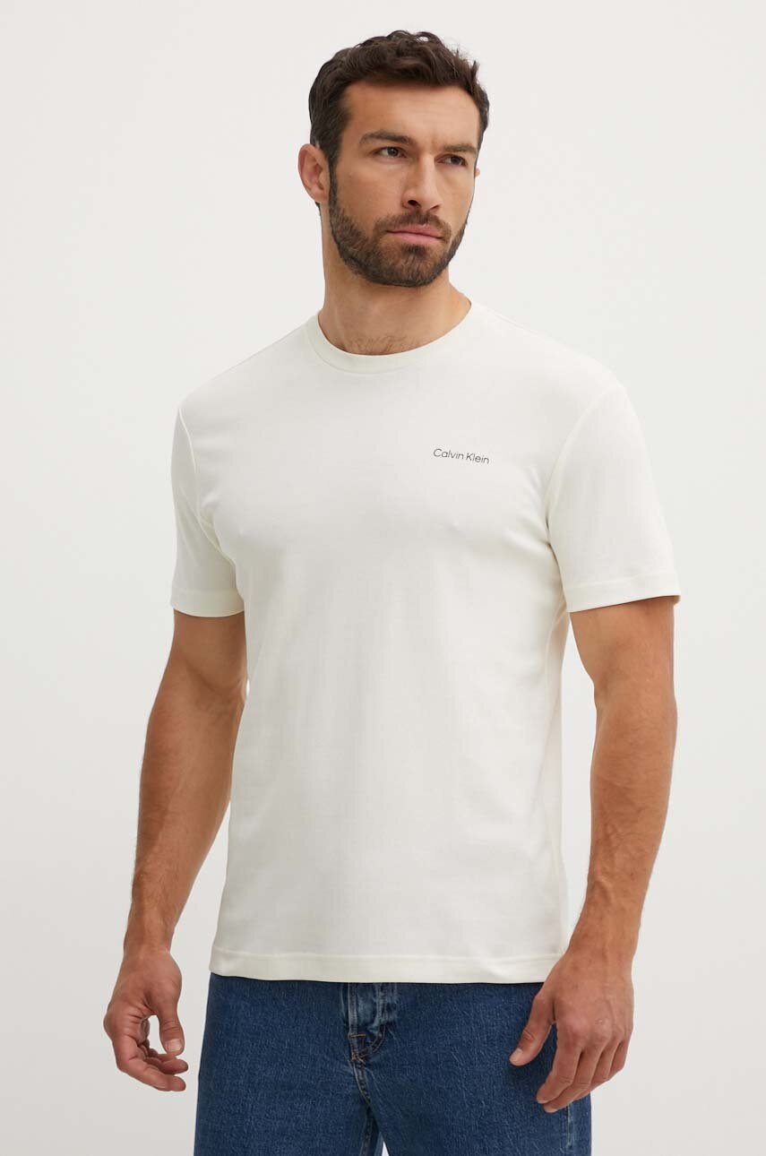 

Памучна тениска Calvin Klein в оранжево с изчистен дизайн K10K109894, Бежов