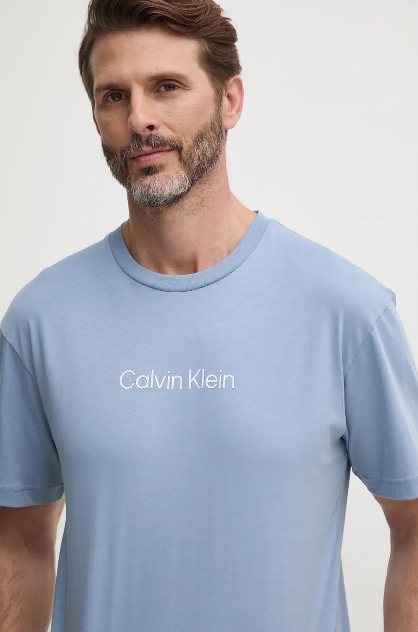 Βαμβακερό μπλουζάκι Calvin Klein ανδρικά, χρώμα: μπλε, K10K111346 φωτογραφία
