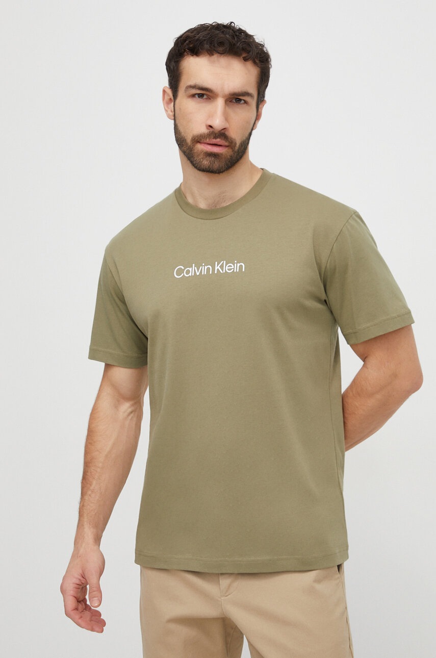 

Памучна тениска Calvin Klein в зелено с десен K10K111346, Зелен