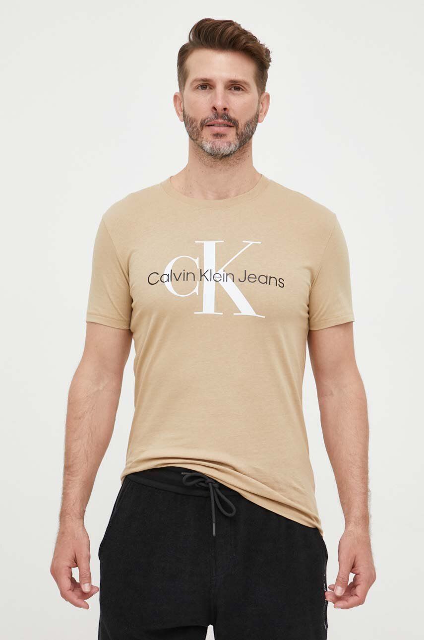 Levně Bavlněné tričko Calvin Klein Jeans béžová barva, s potiskem, J30J320806