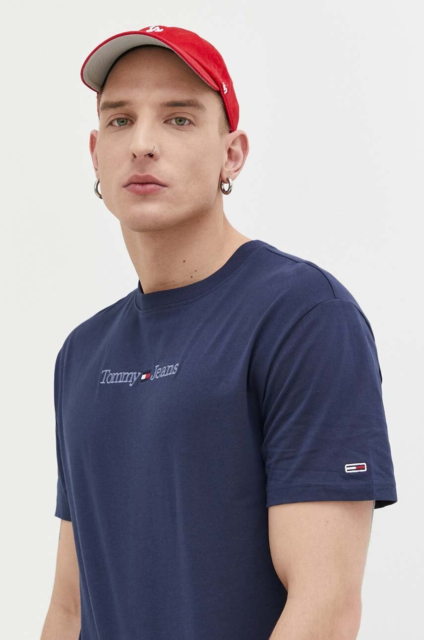 Tommy Jeans Tricou Din Bumbac Culoarea Albastru Marin, Modelator