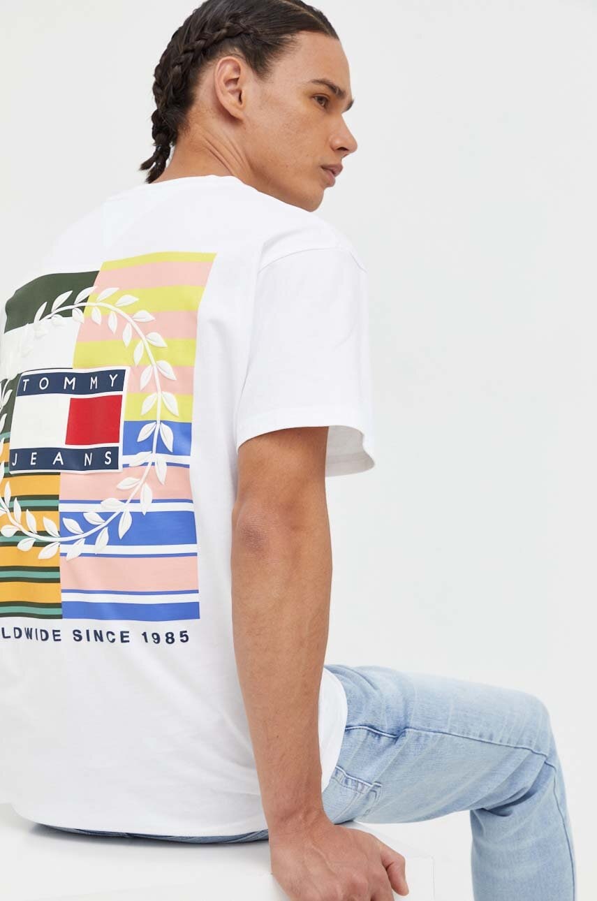 

Бавовняна футболка Tommy Jeans колір білий з принтом