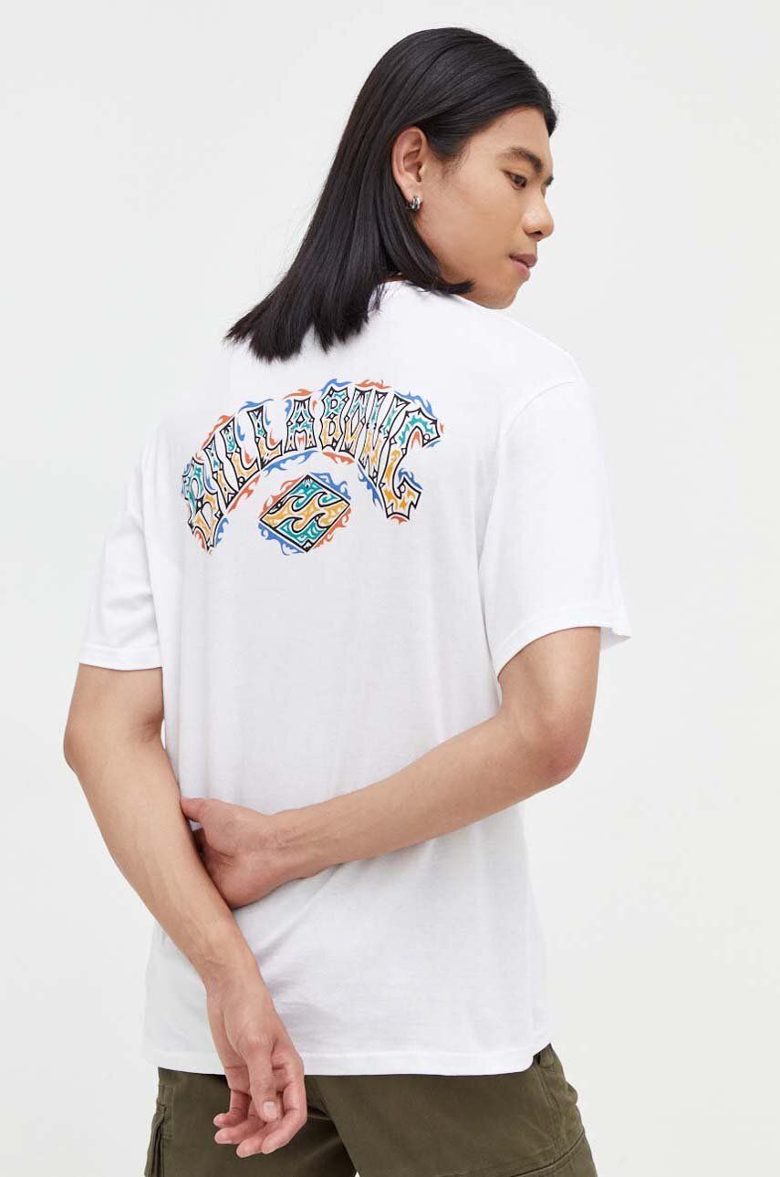 Levně Bavlněné tričko Billabong bílá barva, s potiskem