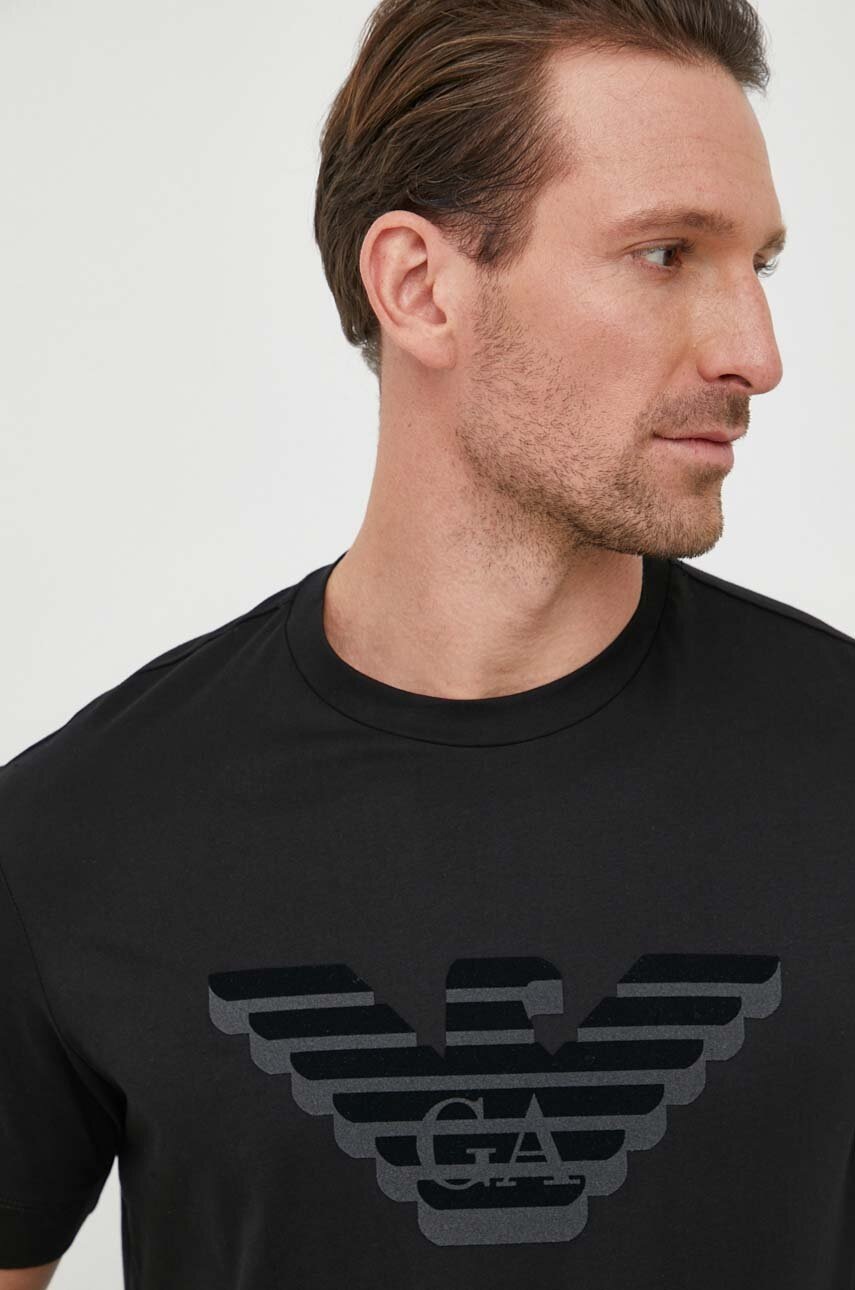 

Бавовняна футболка Emporio Armani чоловіча колір чорний з принтом
