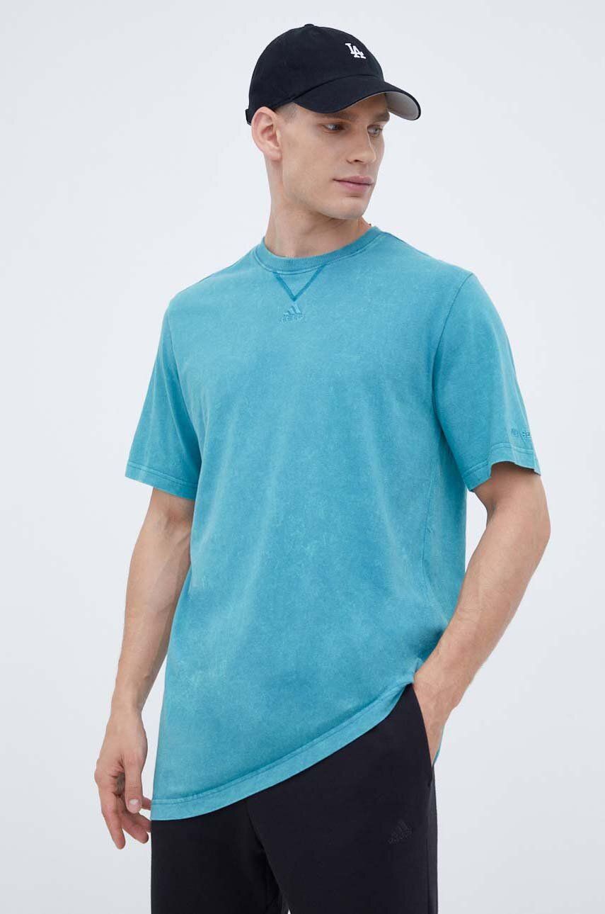 Levně Bavlněné tričko adidas tyrkysová barva