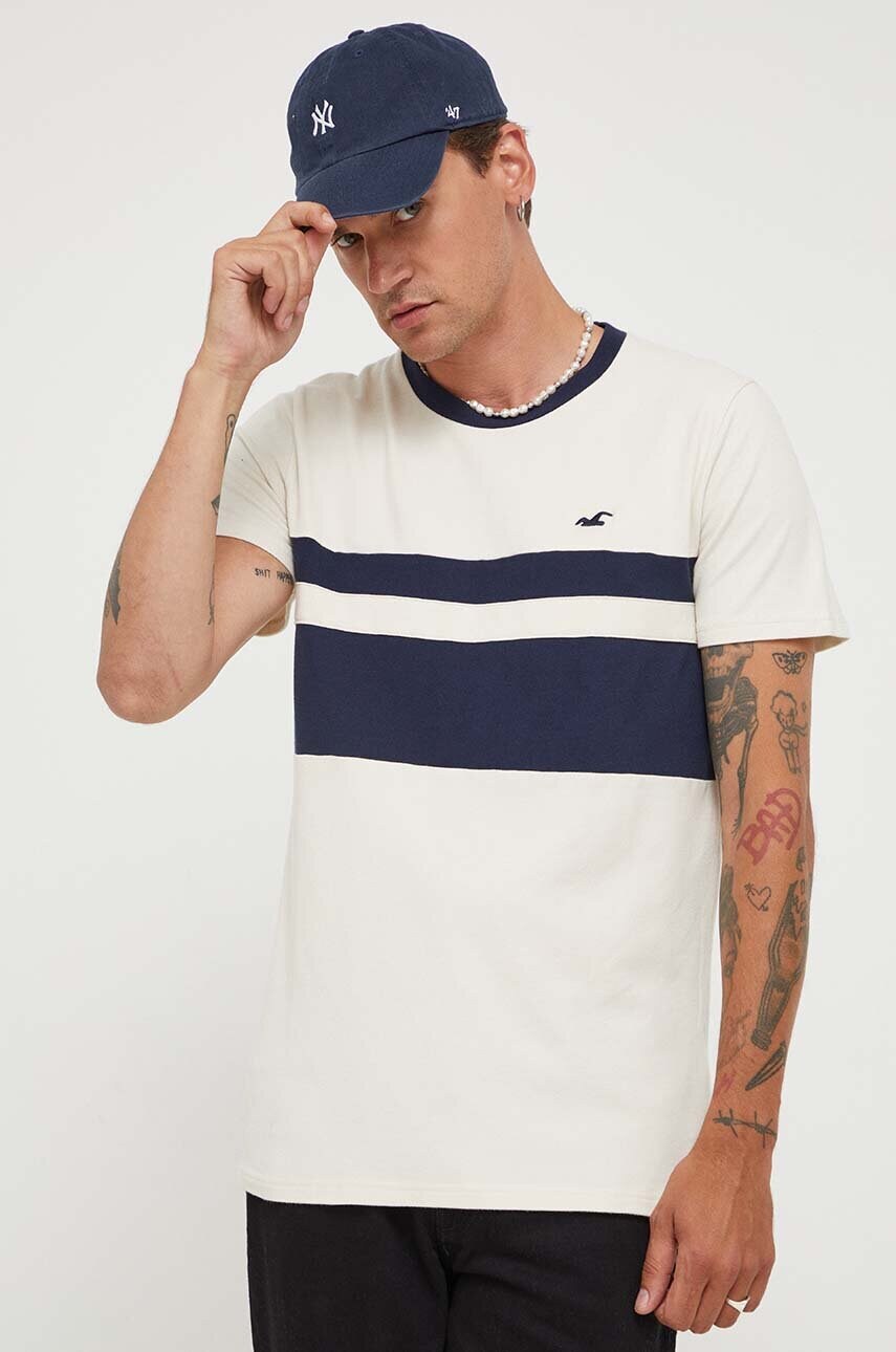 

Тениска Hollister Co. в бежово с десен, Бежов