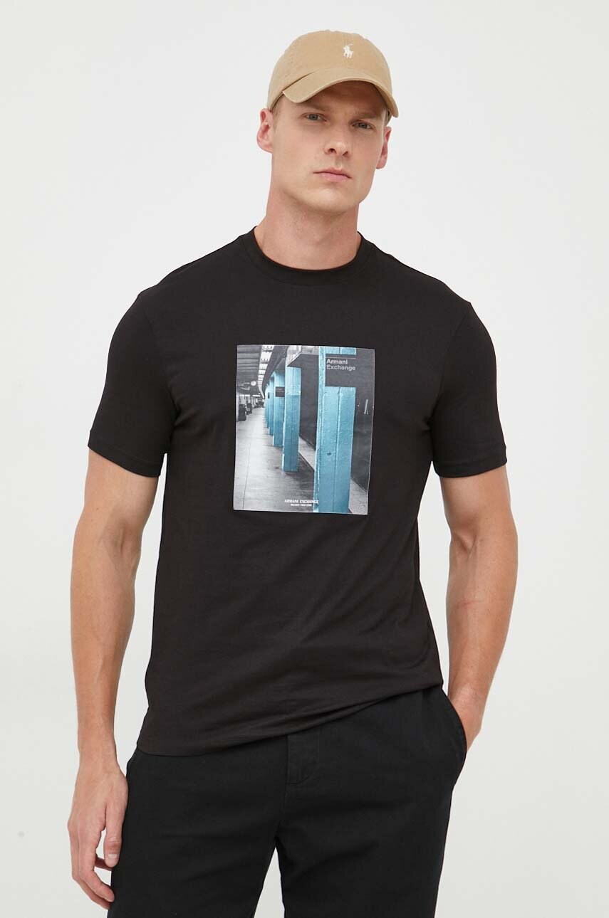 

Хлопковая футболка Armani Exchange цвет чёрный с принтом