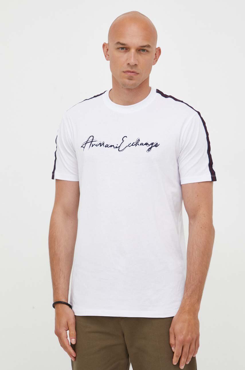 Bavlněné tričko Armani Exchange bílá barva, s aplikací - bílá -  100 % Bavlna