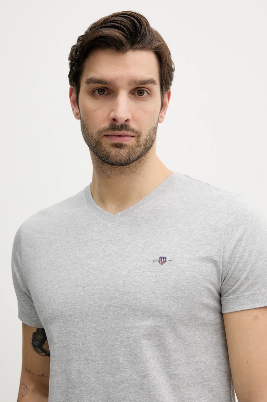 Βαμβακερό μπλουζάκι Gant ανδρικά, χρώμα: γκρι φωτογραφία