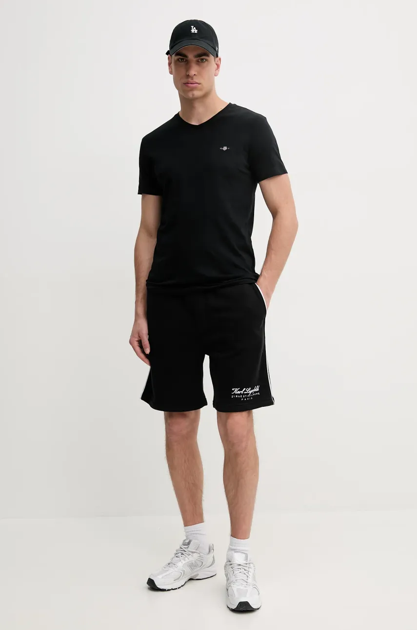 Хлопковая футболка Gant мужской цвет чёрный однотонный Хлопковая футболка Gant мужской цвет чёрный однотонный