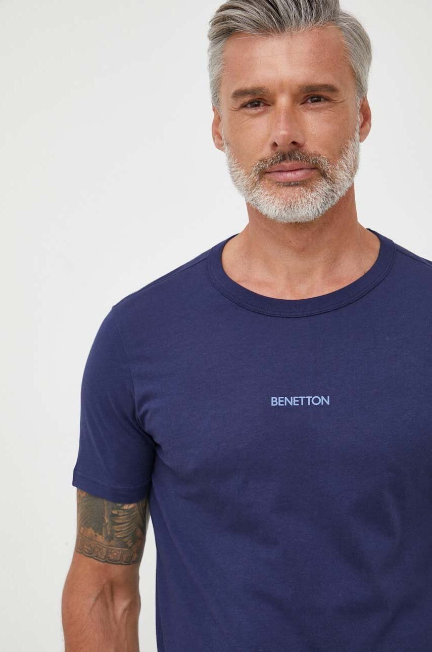 

Памучна тениска United Colors of Benetton в тъмносиньо с принт, Тъмносин