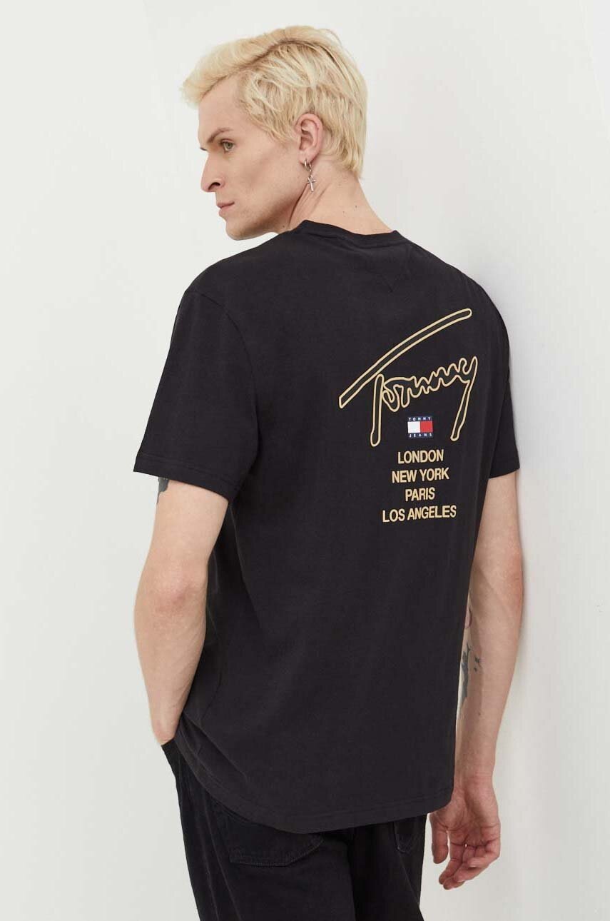 

Памучна тениска Tommy Jeans в черно с принт, Черен