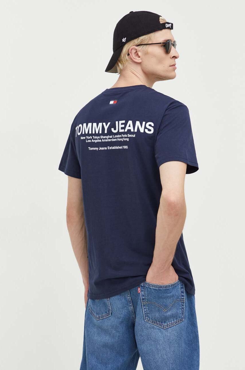 

Хлопковая футболка Tommy Jeans цвет синий с принтом