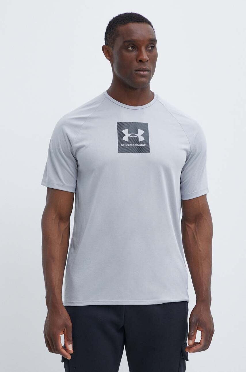 

Тениска за трениране Under Armour в черно с принт 1380785, Сив