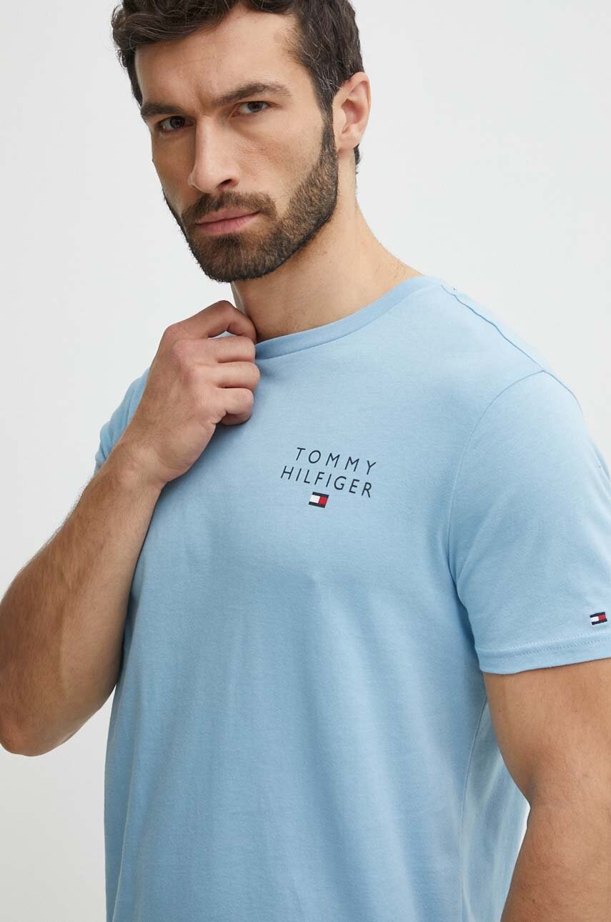 

Памучна домашна тениска Tommy Hilfiger в зелено с меланжов десен UM0UM02916, Син