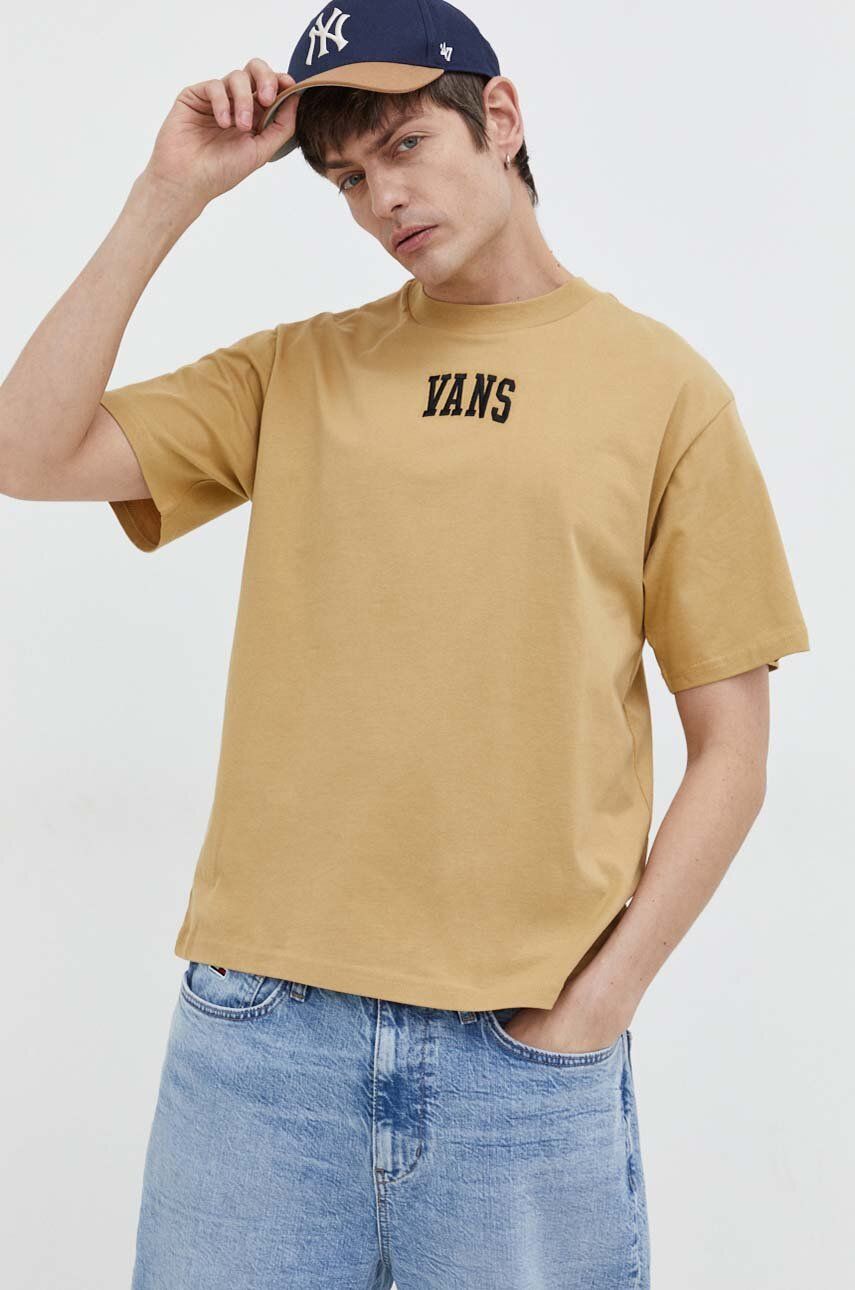 Levně Bavlněné tričko Vans žlutá barva, s aplikací