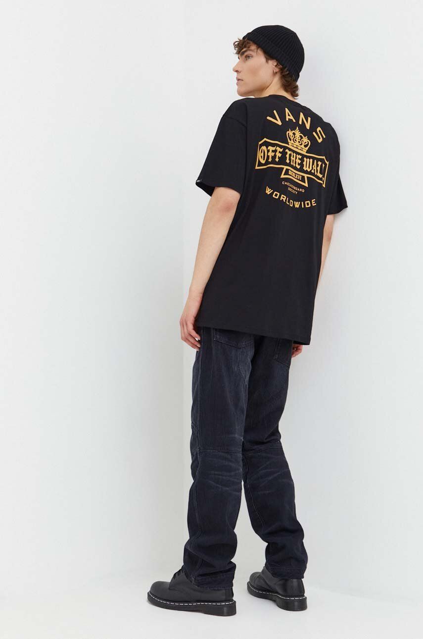 Levně Bavlněné tričko Vans černá barva, s potiskem