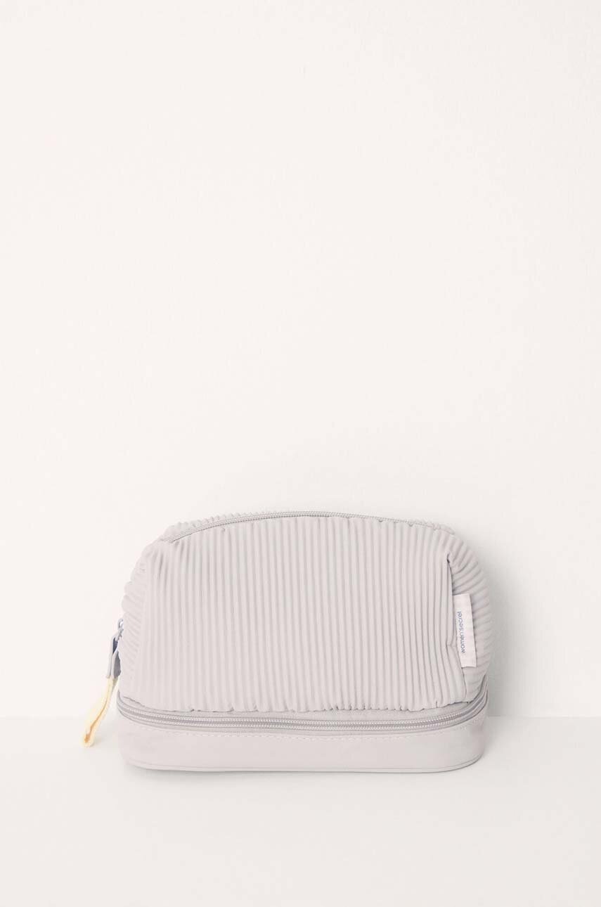 

Козметична чанта women'secret DAILY NORDIC BOTANICAL в сиво 4848826, Сив