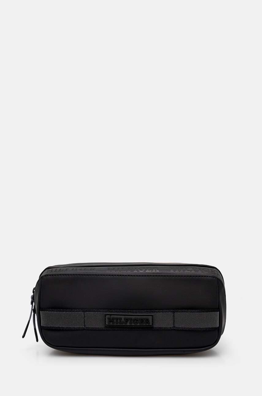 

Козметична чанта Tommy Hilfiger в черно AM0AM12785, Черен