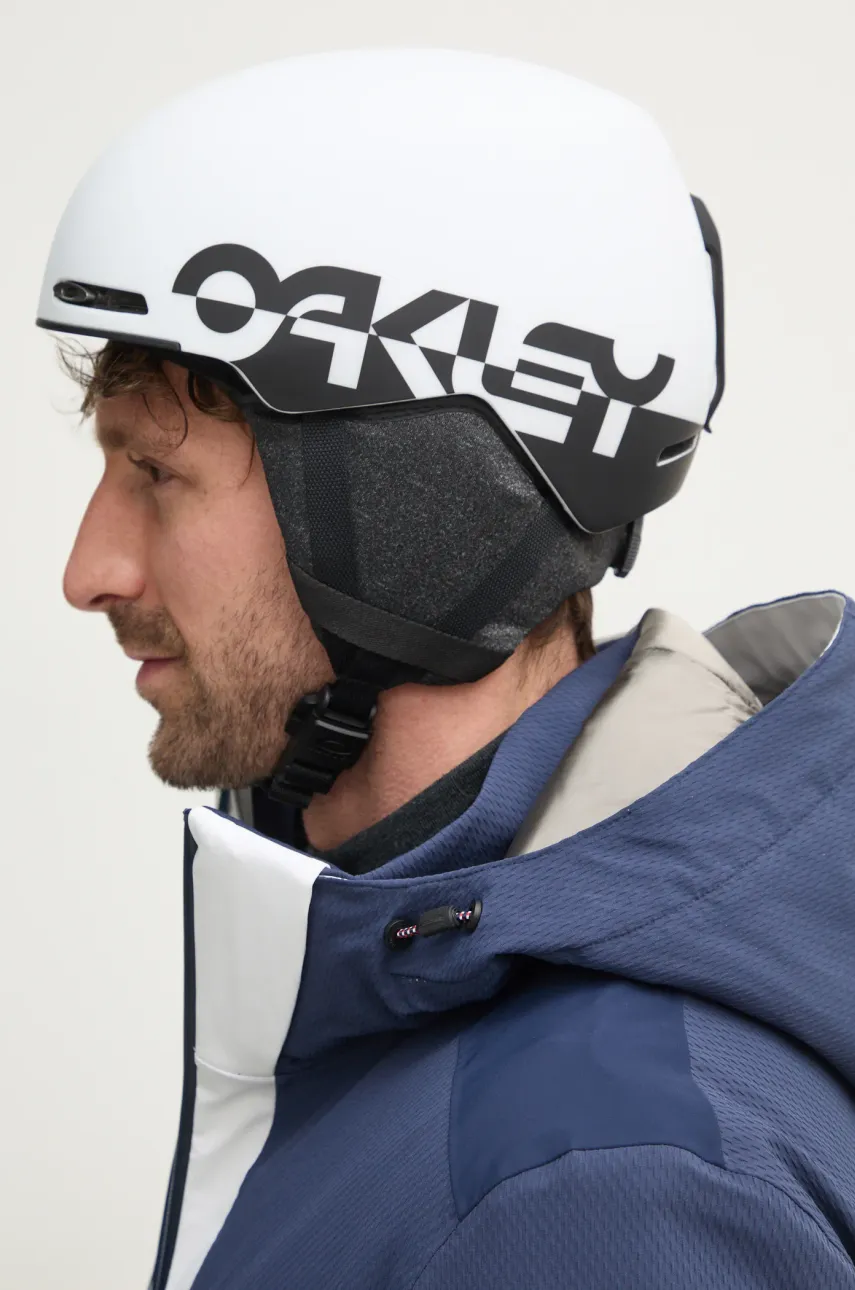 Шлем Oakley MOD 1 цвет белый 99505 Шлем Oakley MOD 1 цвет белый 99505