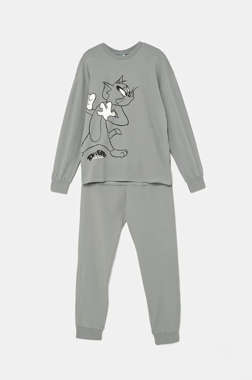 United Colors of Benetton pijama copii culoarea gri, cu imprimeu, 3DKE0P06Y United Colors of Benetton pijama copii culoarea gri, cu imprimeu, 3DKE0P06Y