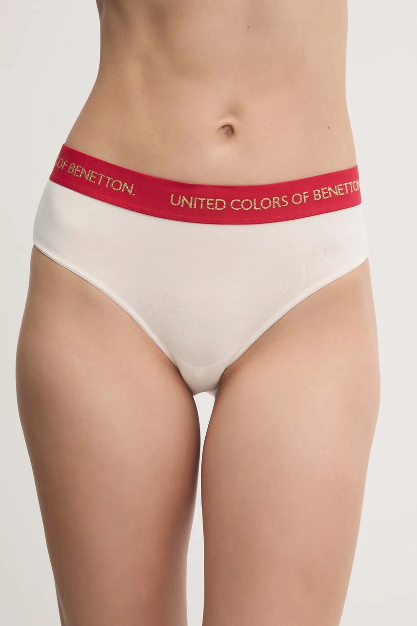 

Бикини United Colors of Benetton в бежово 3OP81S01Y, Бежов