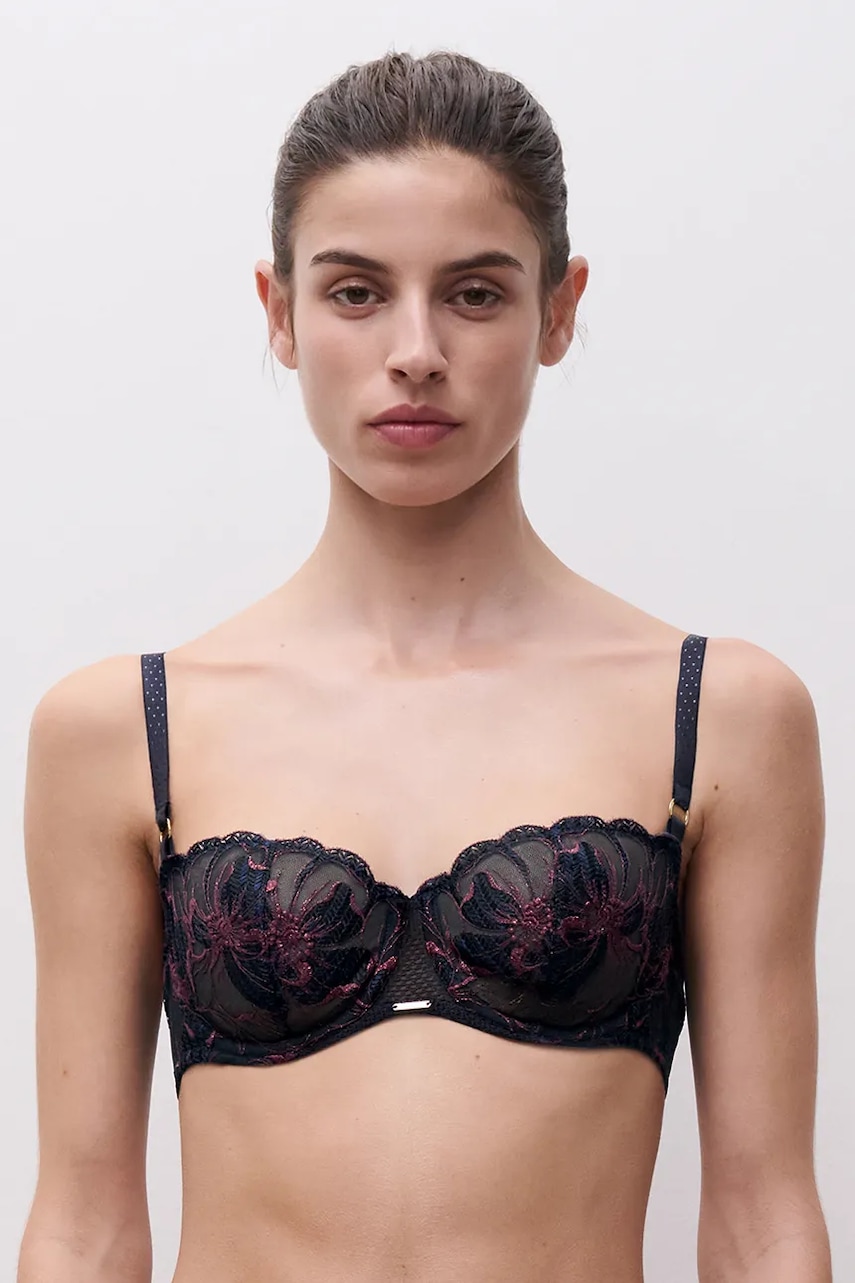 Chantelle biustonosz kolor granatowy koronkowy C12Q50