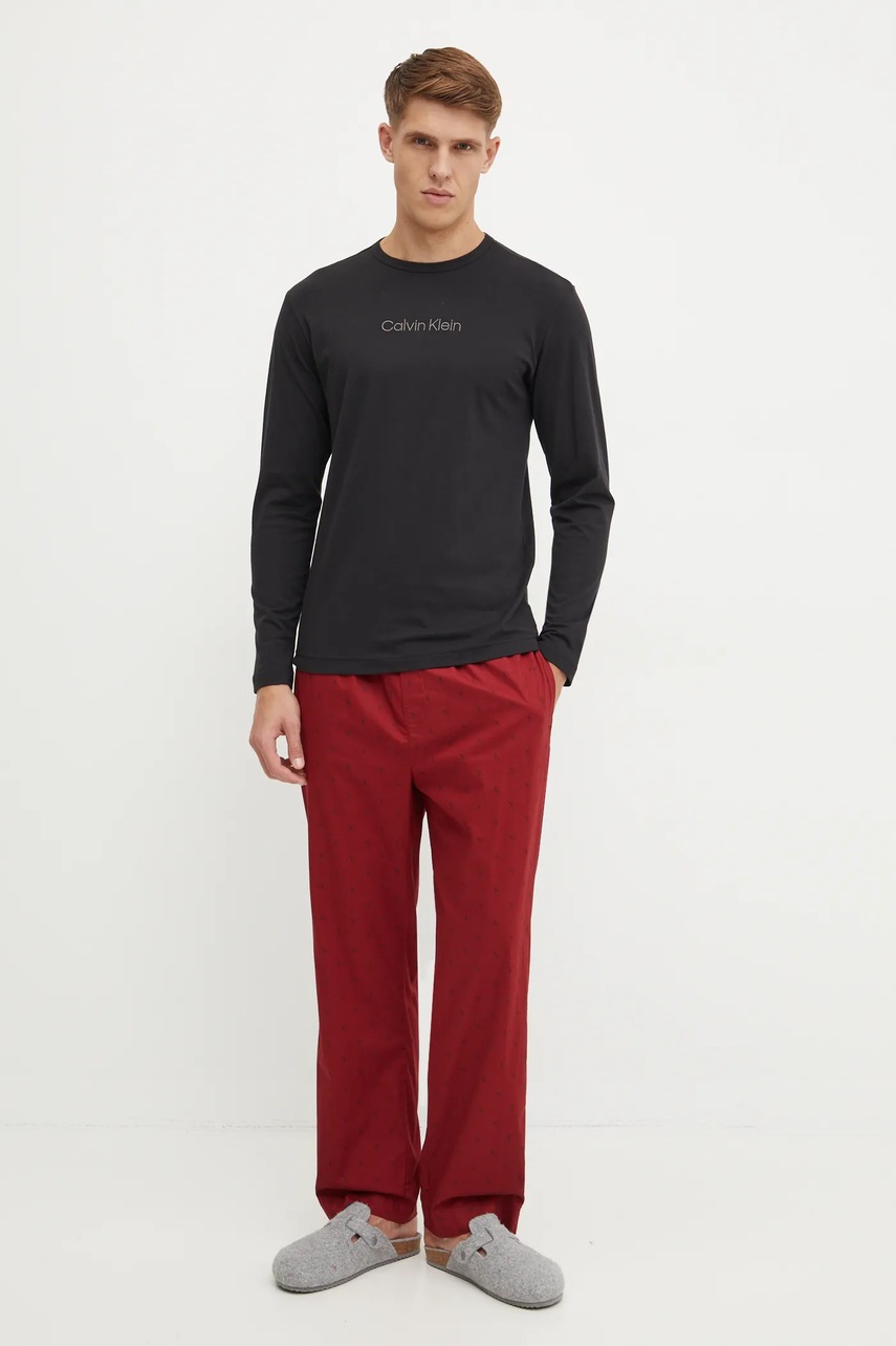 

Памучна пижама Calvin Klein Underwear в черно с десен 000NM2781E, Черен
