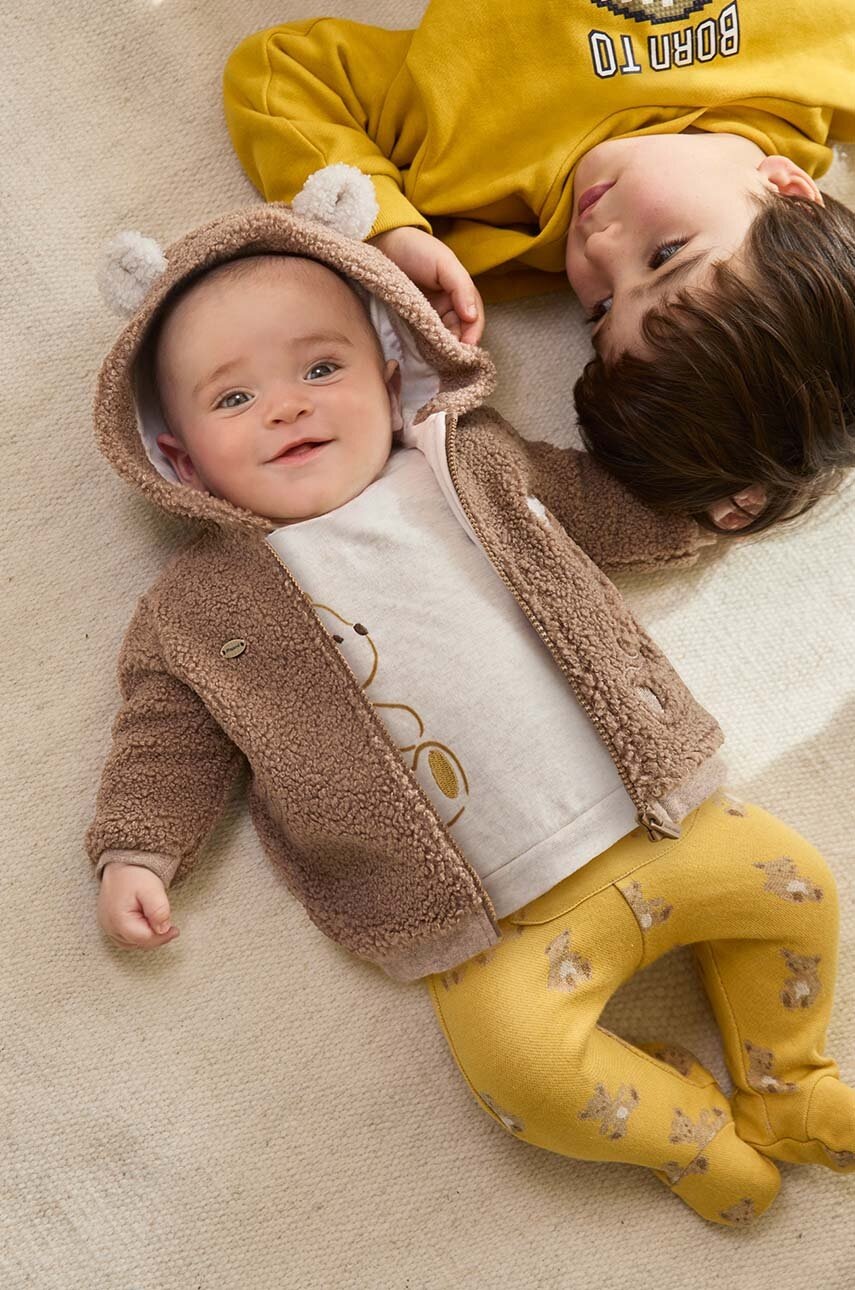 Mayoral Newborn bluza bebe culoarea maro, cu glugă, neted, 2450
