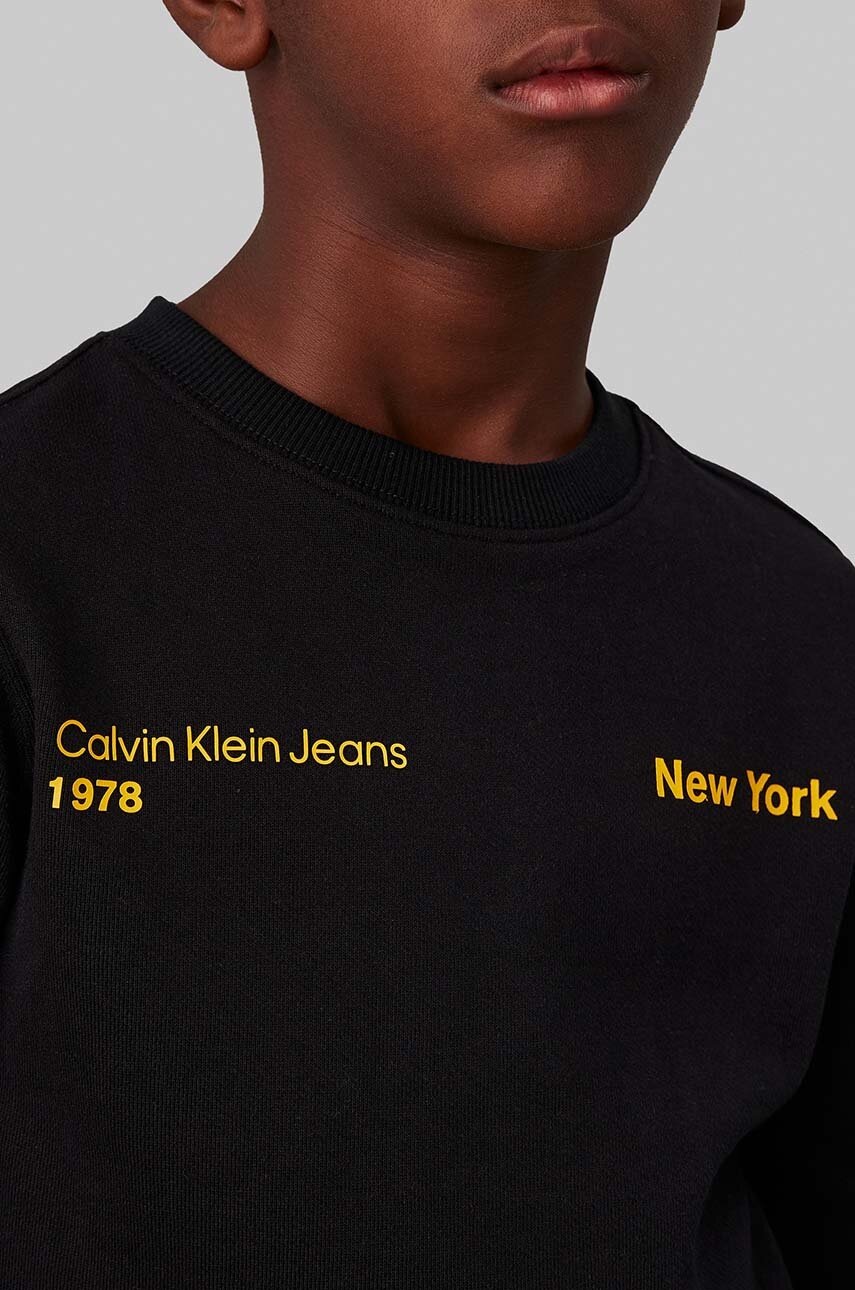 Дитяча бавовняна кофта Calvin Klein Jeans колір чорний з принтом IB0IB02212