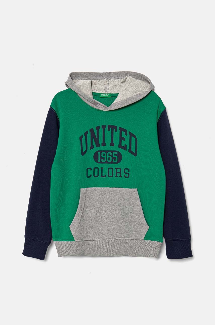 Dětská bavlněná mikina United Colors of Benetton zelená barva, s kapucí, vzorovaná, 3J68C203N