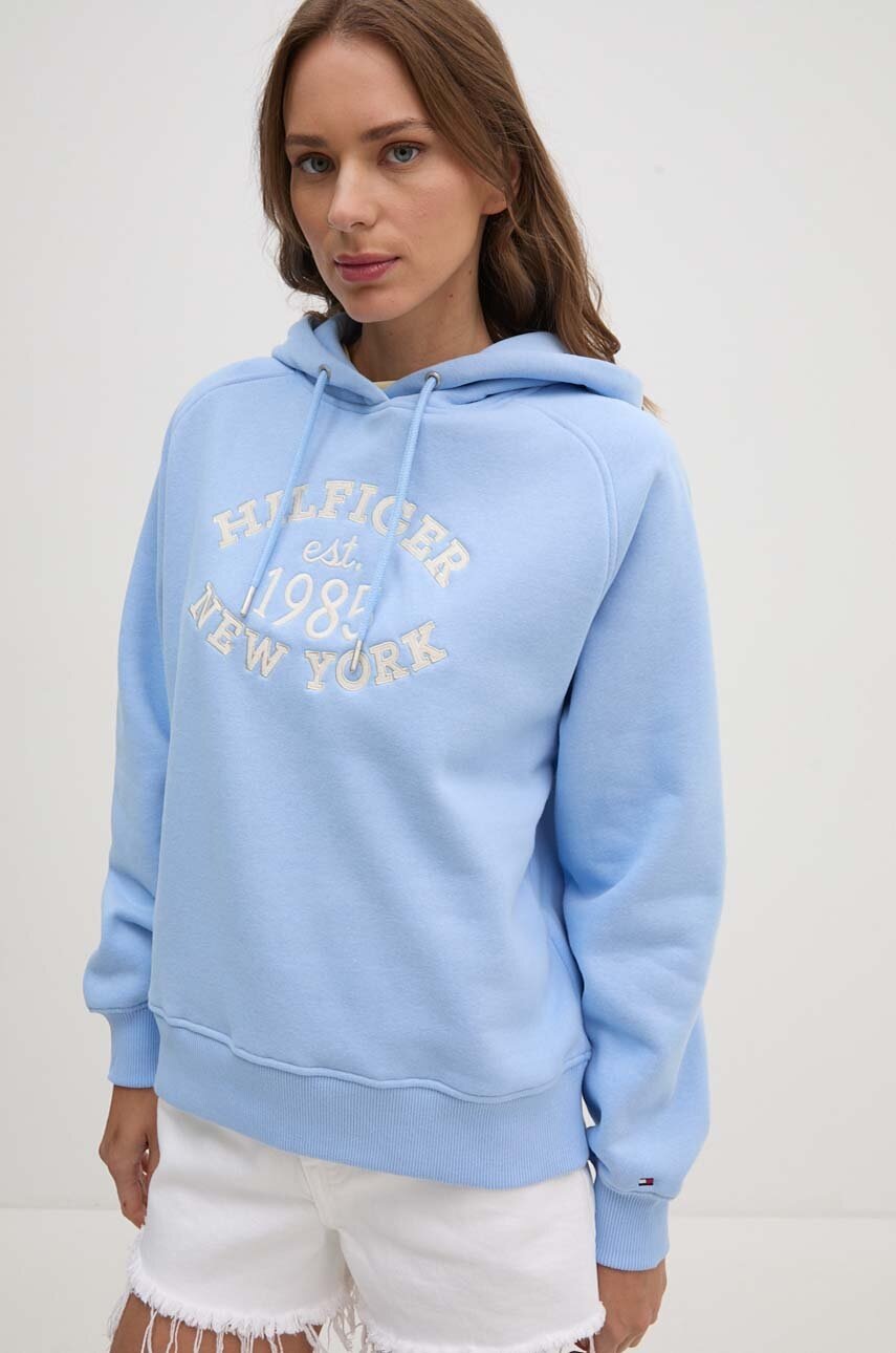 

Суичър Tommy Hilfiger в синьо с качулка с апликация WW0WW42098, Син