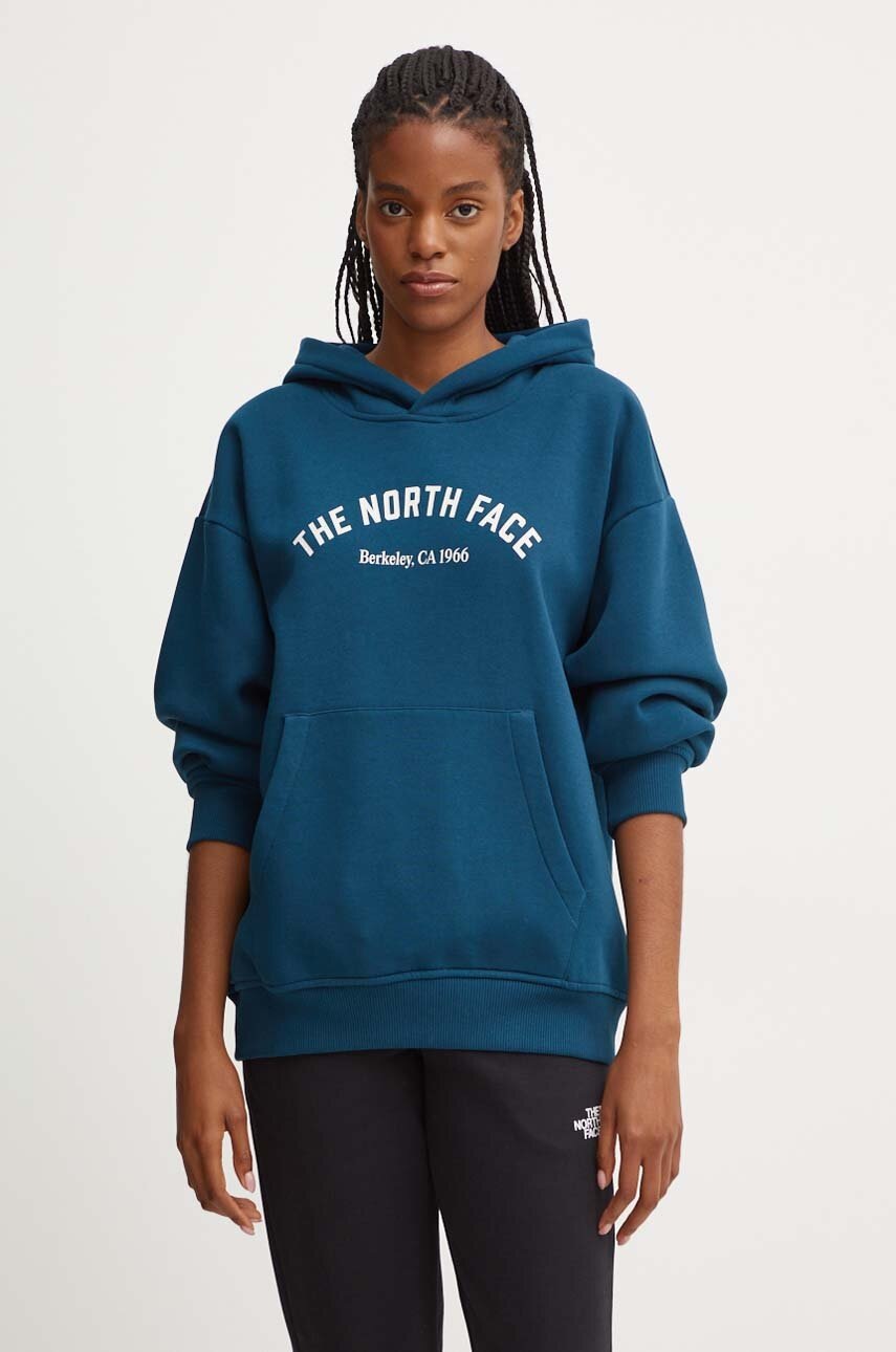 

Суичър The North Face Hoodie Varsity Graphic в тюркоазено с качулка с принт NF0A89CS1NO1, Тюркоазен