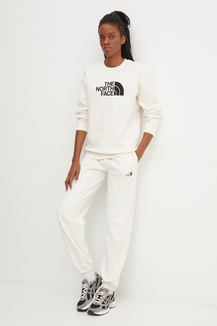 

Суичър The North Face Drew Peak Crew в бежово с апликация NF0A89EFQLI1, Бежов