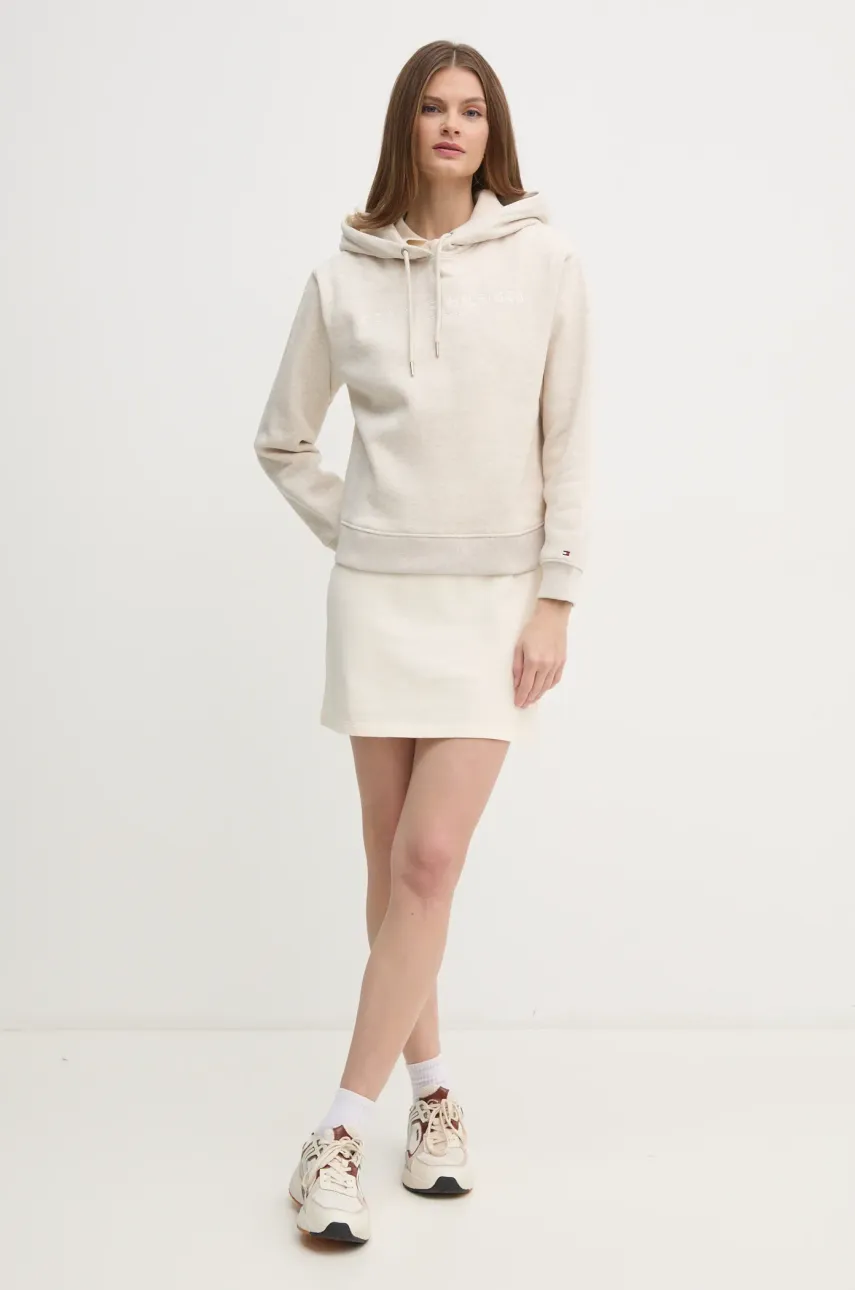 Кофта Tommy Hilfiger женская цвет бежевый с капюшоном с аппликацией WW0WW43598 Кофта Tommy Hilfiger женская цвет бежевый с капюшоном с аппликацией WW0WW43598