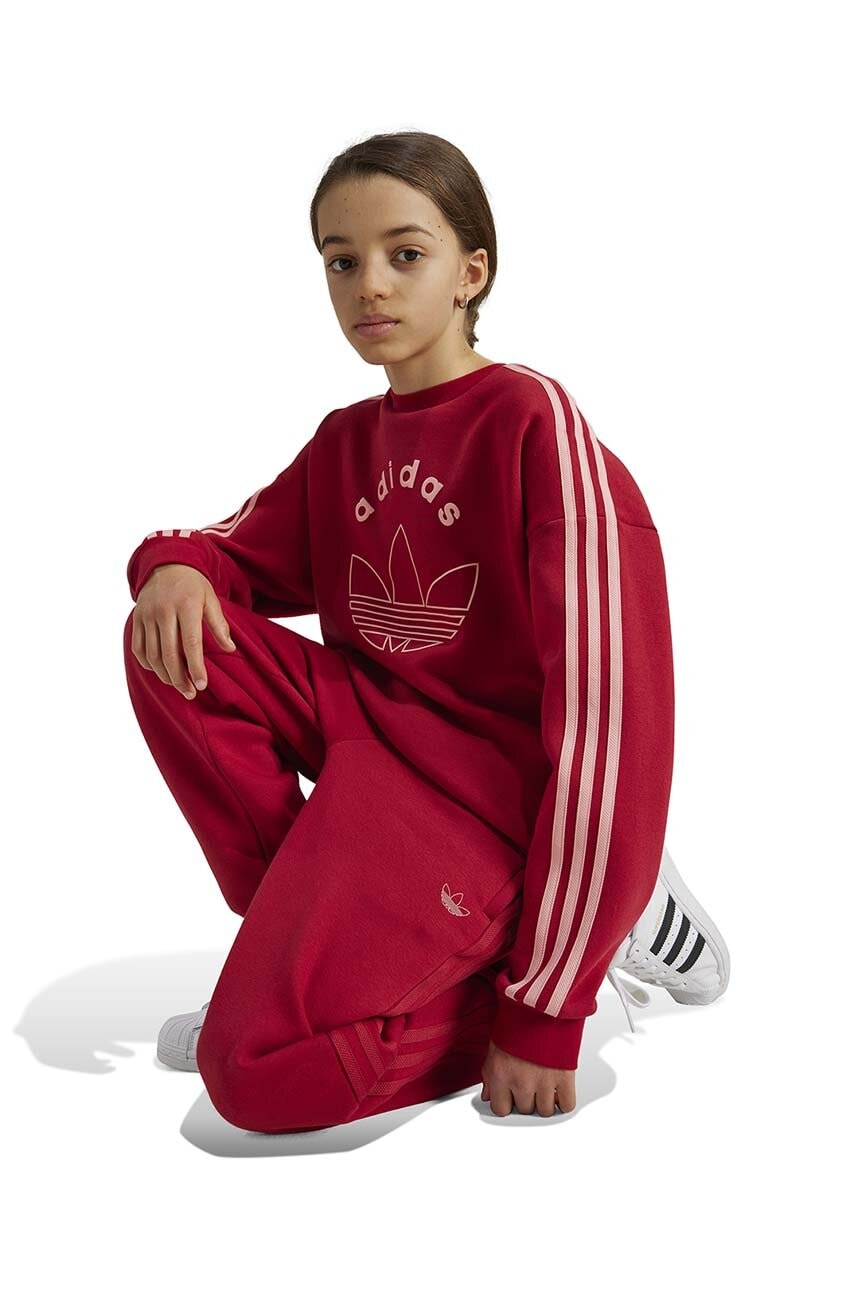 adidas Originals bluza copii CREW culoarea rosu, cu imprimeu, IY9548