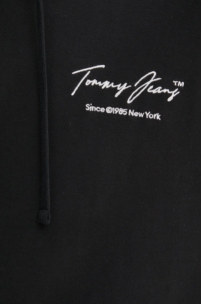 Pamučna Dukserica Tommy Jeans Za Muškarce, Boja: Crna, S Kapuljačom, S Aplikacijom, DM0DM19239