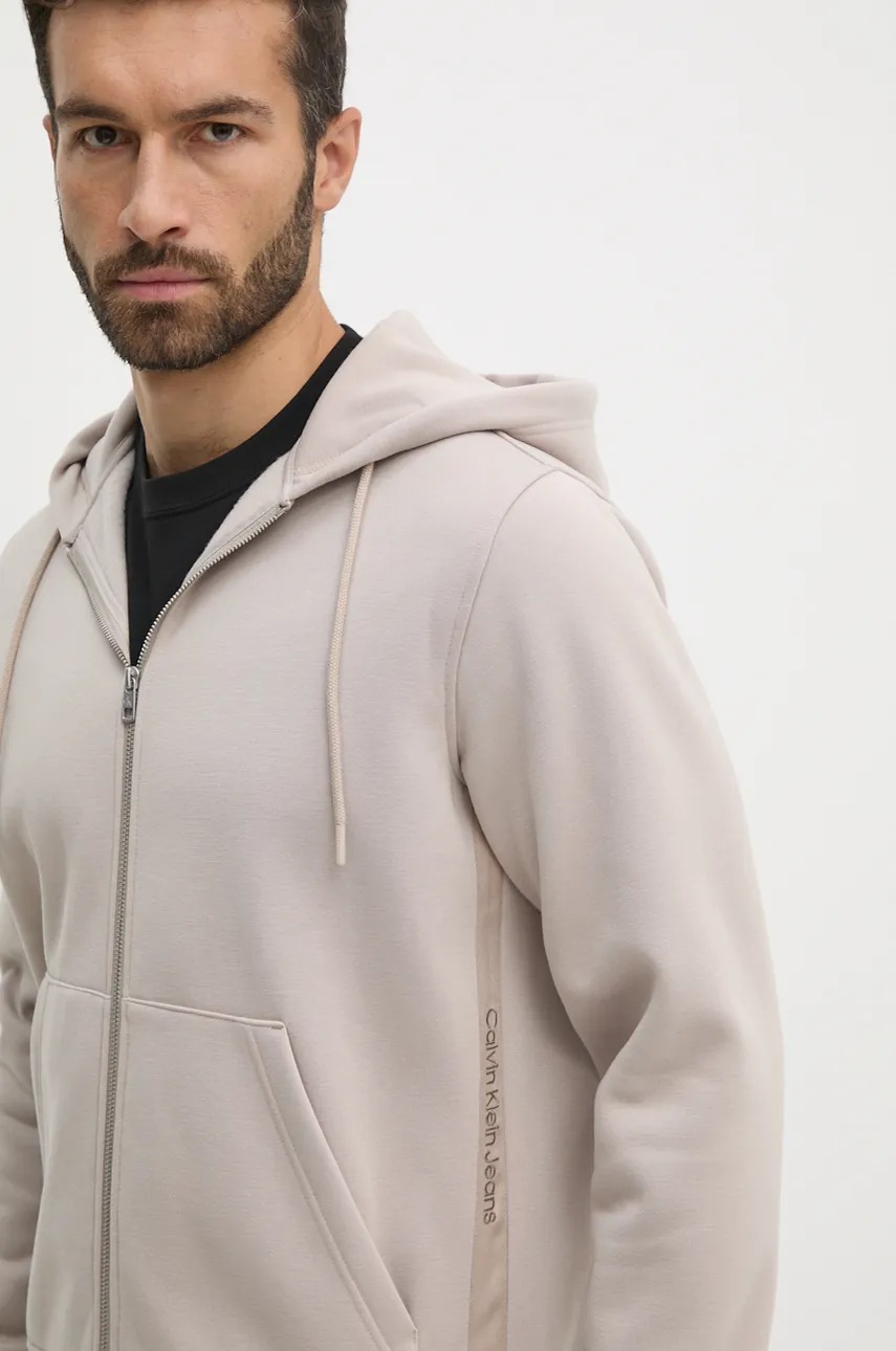 Кофта Calvin Klein Jeans чоловіча колір бежевий з капюшоном однотонна J30J326138 