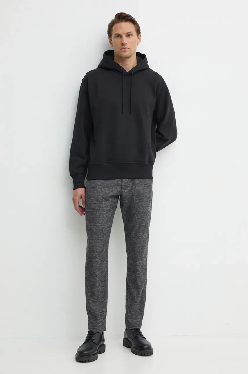 Кофта Calvin Klein Jeans мужская цвет чёрный с капюшоном однотонная J30J326878 Кофта Calvin Klein Jeans мужская цвет чёрный с капюшоном однотонная J30J326878