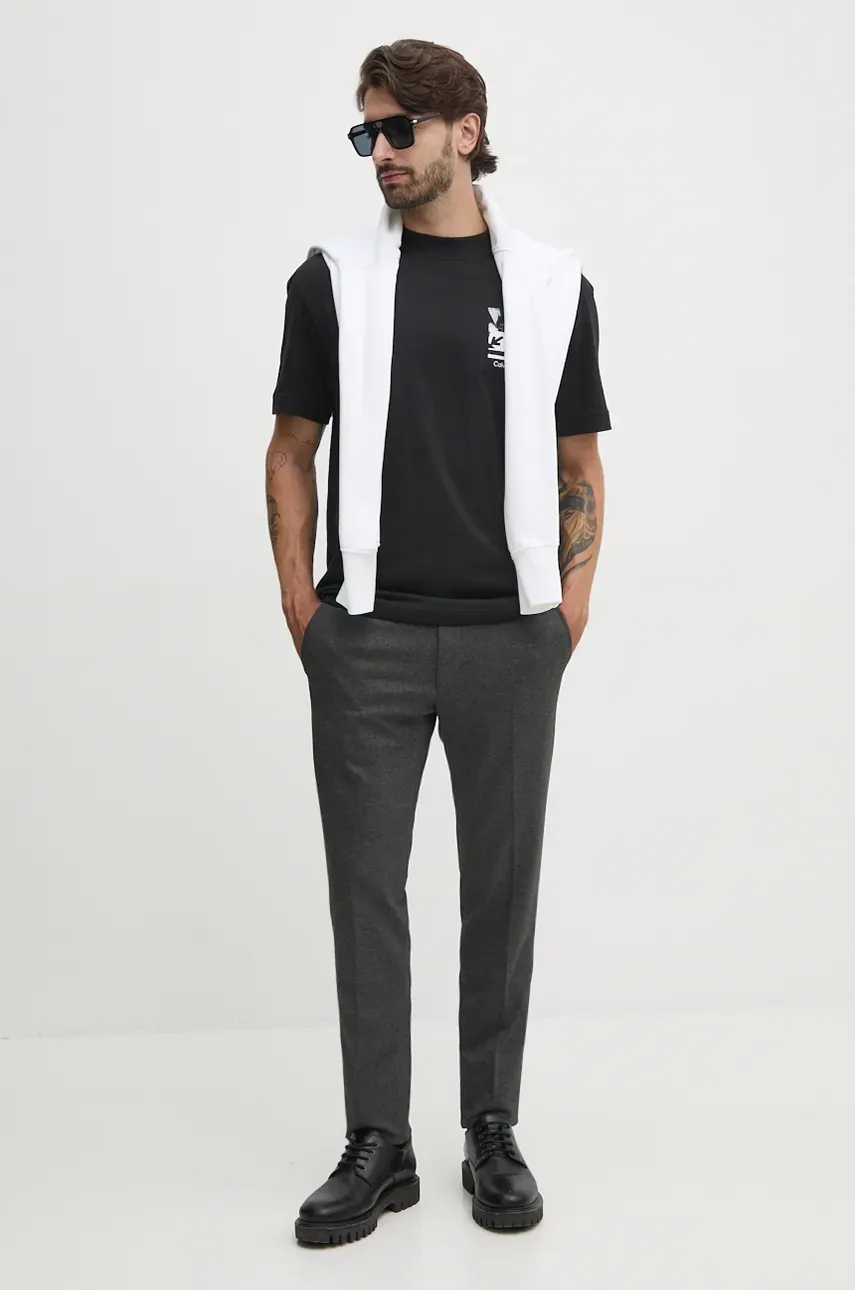 Кофта Calvin Klein Jeans мужская цвет белый с капюшоном с принтом J30J326923 Кофта Calvin Klein Jeans мужская цвет белый с капюшоном с принтом J30J326923