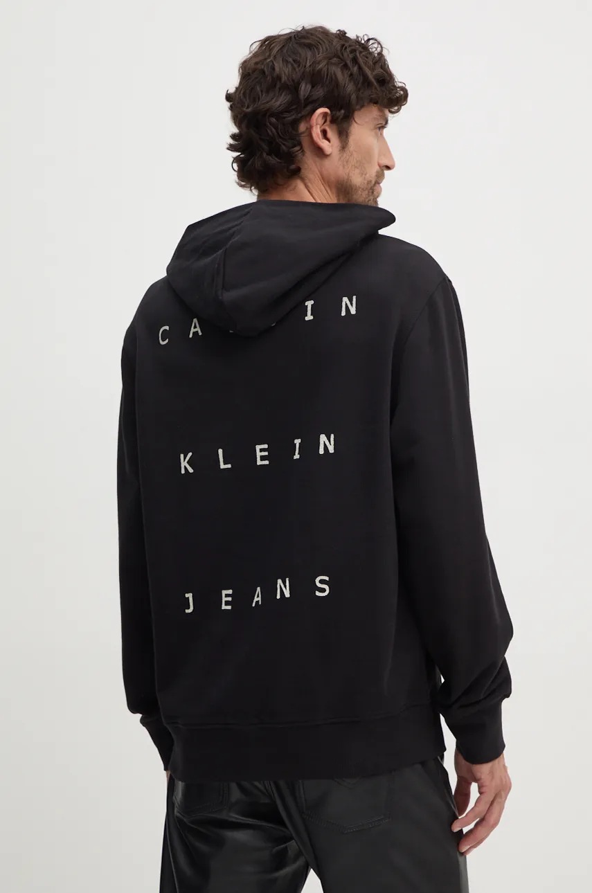 

Памучен суичър Calvin Klein Jeans в черно с качулка с принт J30J327318, Черен